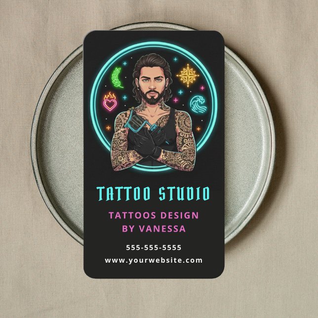 Tatuering Konstnär Tattoo Studio Redigerbar Profes Visitkort (Skapare uppladdad)