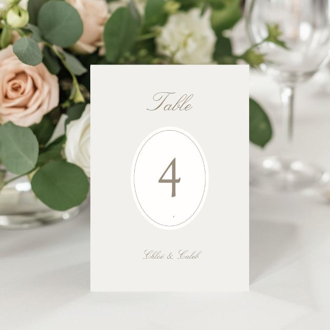 Taupe | Chic Oval Script Bröllops Bord Nummer Kort (Skapare uppladdad)