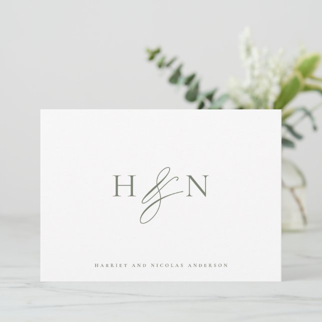 Taupe Grönt Elegant Monogram Bröllop Tack Kort (Stående Fram)