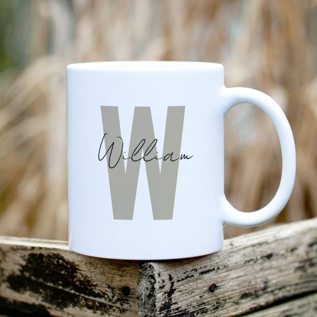 Taupe Initial Brev-minimalistisk enkelt anpassat n Kaffemugg (Skapare uppladdad)
