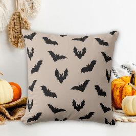 Taupe Svarta Kusliga Fladdermöss Halloween Kudde