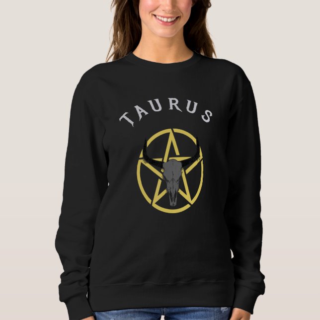 Taurus Astrological Sign Bull and Occult Pentacle T Shirt (Framsida)
