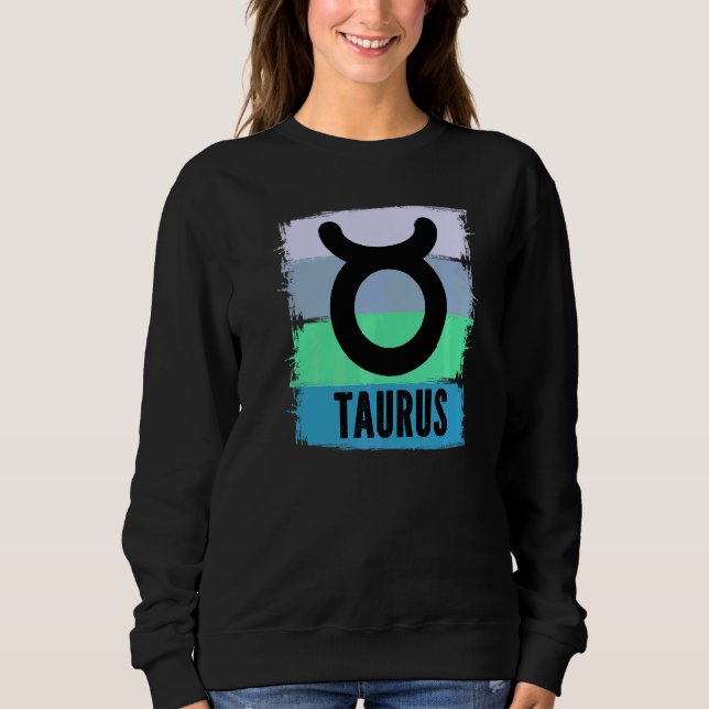 Taurus Queen Astrology Symbol, född i maj 2011 T Shirt (Framsida)