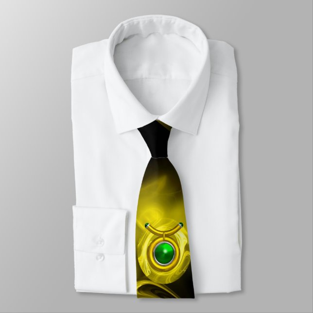 TAURUS ZODIAC SIGN,GULT FRACTAL RO I SVART SLIPS (Bunden)