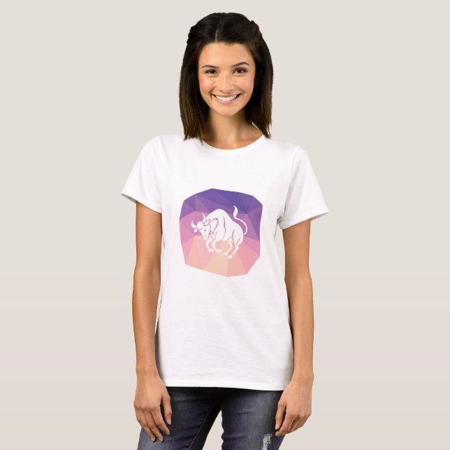 Taurus zodiac signerar modern tjur t shirt (Hel framsida)