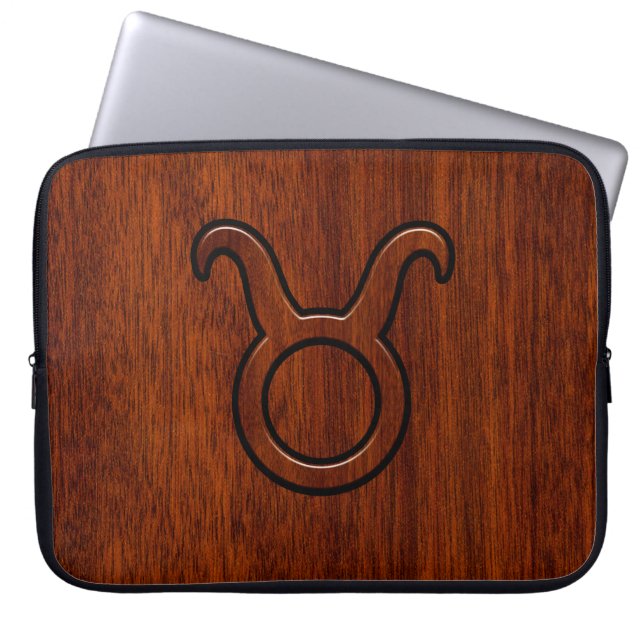 Taurus Zodiac-tecken på Mahogany som utskrift Laptop Fodral (Framsidan)
