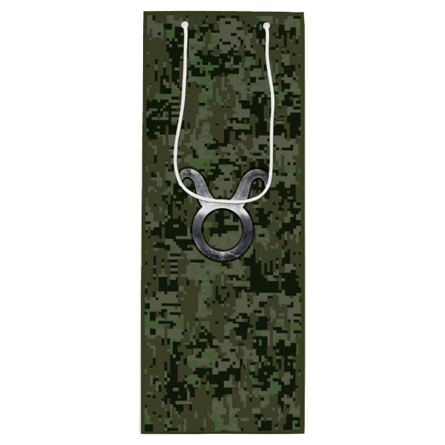 Taurus Zodiac-tecken på Woodland Digital Camouflag (Framsidan)