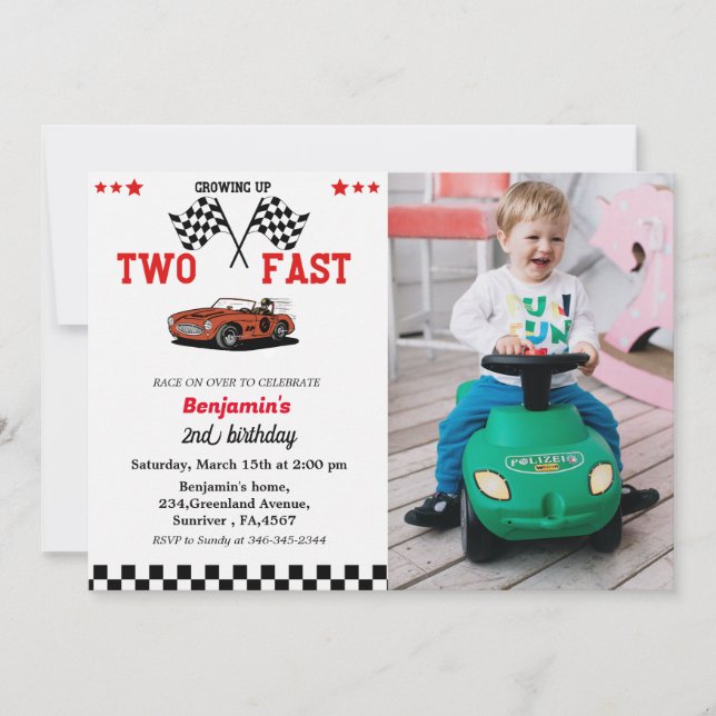 Tävla två snabbbilspojken 2:a födelsedag party inbjudningar (Framsida)