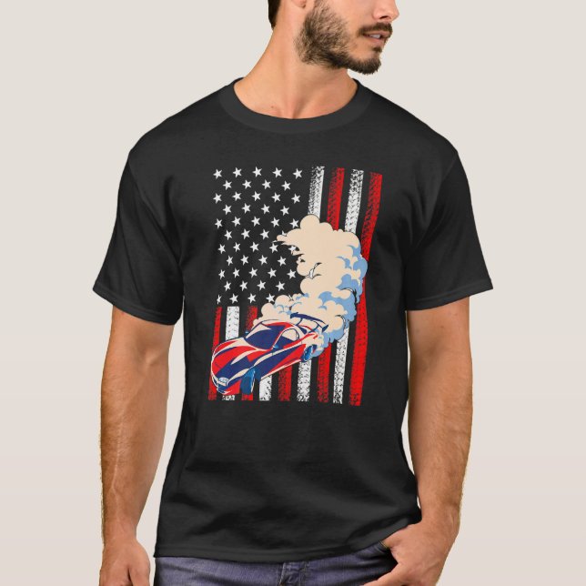 Tävling Car US American Flagga 4:e juli Patriotic  T Shirt (Framsida)