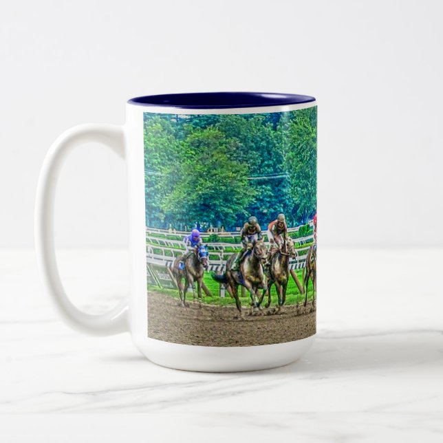 Tävling-Hästar som är kommande till Två-Tonad Mugg (Vänster)