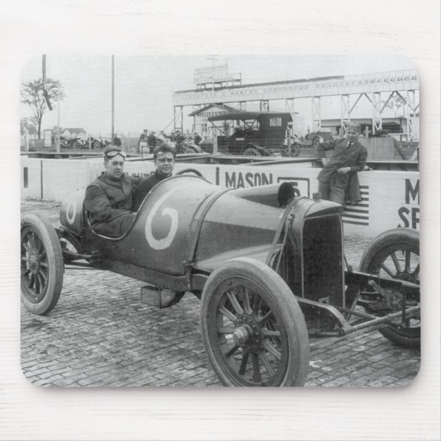 Tävlingbil 1913 musmatta (Framsidan)
