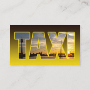 Taxi-förarhytten gult taxi med stadsolnedgång visitkort