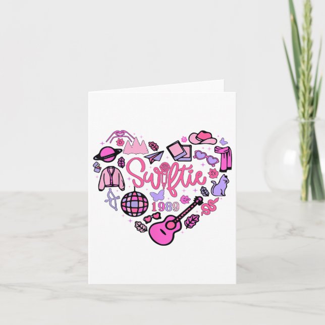 Taylor Heart First Namn Personlig Birthday Girl Kort (Framsida)