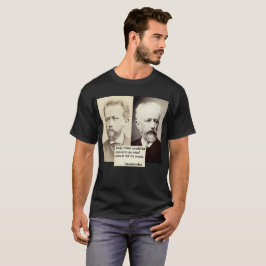 Tchaikovsky resonerar för att gå den tokiga t-shirt
