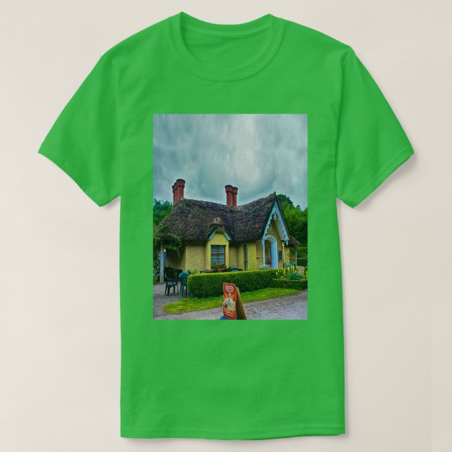 Tea House of Killarney National Park T Shirt (Design framsida)