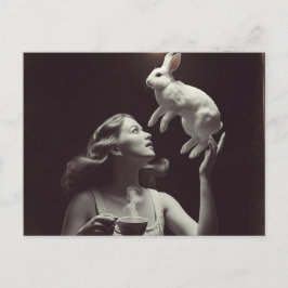 Tea med Bunny Black and White Vykort