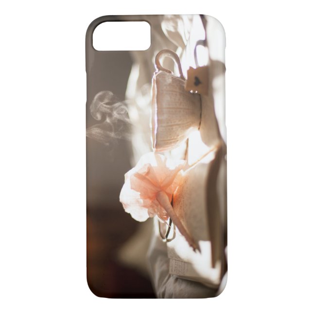 Tea Time med bra bok Case-Mate iPhone Skal (Baksida)