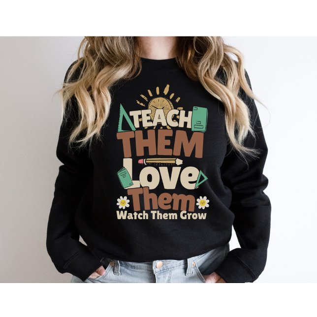 Teach dem Kärlek Them-Back to school-Retro-lärare T Shirt (Skapare uppladdad)