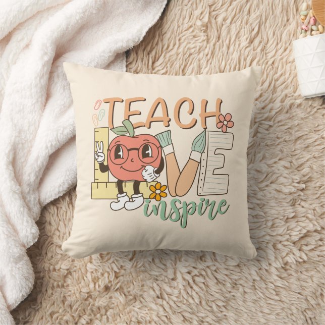 Teach Kärlek Inspire - Cute School Supplies Kudde (Filt)