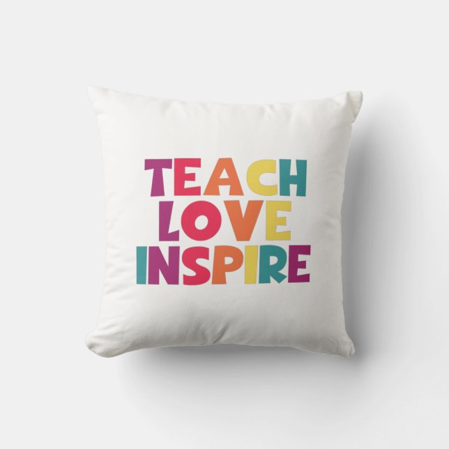 Teach Kärlek Inspire Kudde (Framsida)