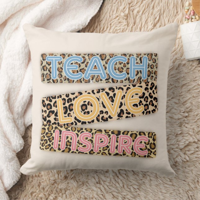 Teach Kärlek Inspire Kudde (Filt)
