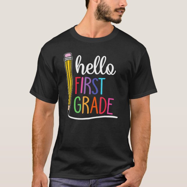 Teach Kärlek Inspire Rainbow Pencil Lärare tillbak T Shirt (Framsida)