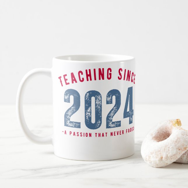Teacher Mug | Teaching Since 2024 Kaffemugg (Med munk)