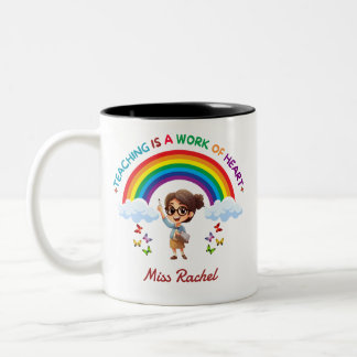 Teaching Is a Work of Heart Cute Rainbow Teacher Två-Tonad Mugg