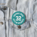 Teal and White Football Mamma Jersey Number Knapp<br><div class="desc">Skål på ditt favoritlag, fotbollsspelare eller visa upp ditt pride med en anpassningsbar personlig-spritknapp! Lägg till din skola namn eller anpassa dig med spelarens namn och jersey-nummer. Perfekt för fotboll, basket, baseboll och fotbollsspel! Skapa anpassningsbar stift för hela teamet, cheerleadership, föräldrar och syskon till bära på speldagen. Klicka på Anpassa...</div>