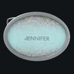 Teal Aqua Blue Silver Glitter Girly Monogram Namn<br><div class="desc">Aqua Blue Teal och Silver Gnistra Glitter Monogram Namn Bälte Buckle. Detta gör perfekt studenten,  söt 16 16,  18,  21,  30,  40,  50,  60,  70,  80,  90:e,  100-årsdag,  bröllop,  möhippa,  årsdag,  babydusch eller bachelorette-gåva till någon som glam lyx och chic stilar.</div>