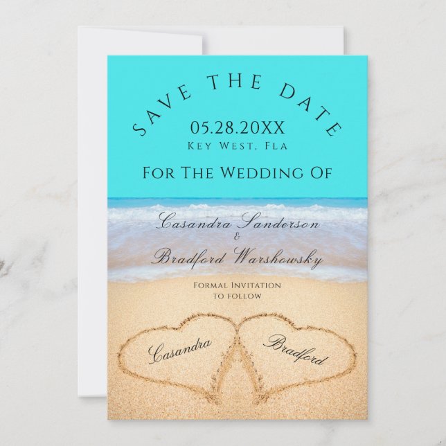 Teal Blue Beach Wedding 2 Hearts i Sand Inbjudningar (Framsida)