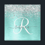 Teal Brushed Metall Silver Glitter Monogram Namn Magnet<br><div class="desc">Anpassa enkelt den här chicen av trendig med magnet-design med söt silver mousserande glitter på en teal borstad metallbakgrund.</div>