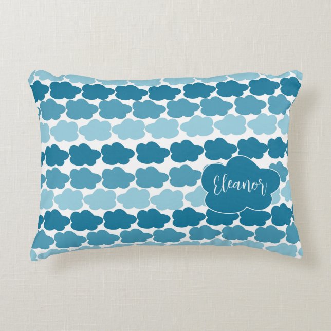 Teal Clouds for Girl eller Boy Prydnadskudde (Framsidan)