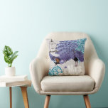 Teal Damask Lila Vintage Peacock Birdcage Kudde<br><div class="desc">Ni kan anpassa denna vackra Elegant Vintage Inslag Lila, Blue och Grått Peacock Rustic Birdcage med Whimsical Swirly Vines och Greenery Pillow för att säga vad ni tycker om eller för att använda den nuvarande fru.för ett Monogram eller Köp två för Newlyweds och fru Newlyweds och andra årsdagen är bomullsdagen...</div>