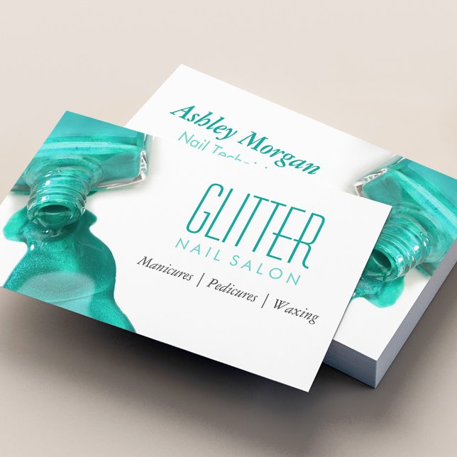 Teal Glitter Nail Salon Maniboyt - Snyggt Beauty Visitkort (Ideal for nail technicians, manicurists, or beauty professionals.)