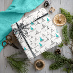Teal Julgran Mönster#5 ID1009 Presentpapper<br><div class="desc">Fira en contemporary kustjul med vår moderna Julgran mönster. Den här designen har en vit mönster av svart och vitt doodlat träd, framhävs med klara proppar av lätt teal och kombinerar elegans med festiv cheer. En del av vår exklusiv Kustjulsamling, den här snyggten som omsluter pappra mönster är perfekt för...</div>