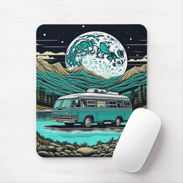 Teal Vintage RV Camper in Mountain Retro Musmatta (Med mus)