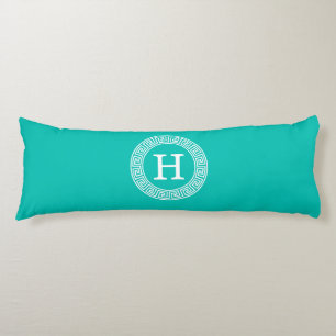 Teal Wht Grekiska Nyckel Rnd Ram Initial Monogram Kroppskudde