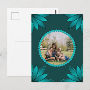 Tealblad Mandala-design på mörkt cyan Vykort
