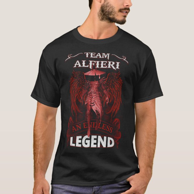 Team ALFIERI - En ändlös LEGEND T Shirt (Framsida)