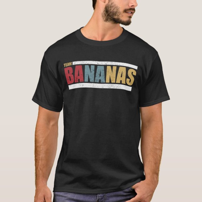 Team Bananas Challenge Distress Funny Banana T Shirt (Framsida)