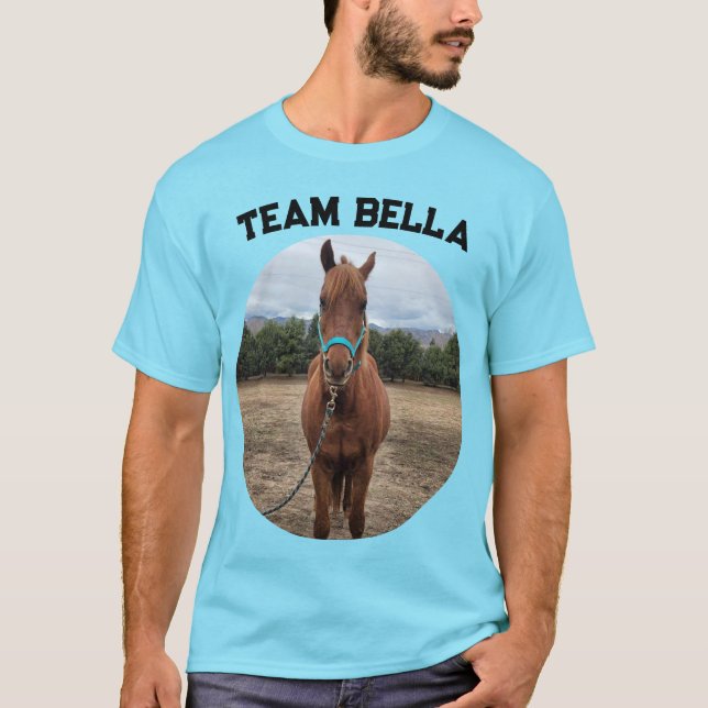 Team Bella Anpassade T-Shirt (Framsida)