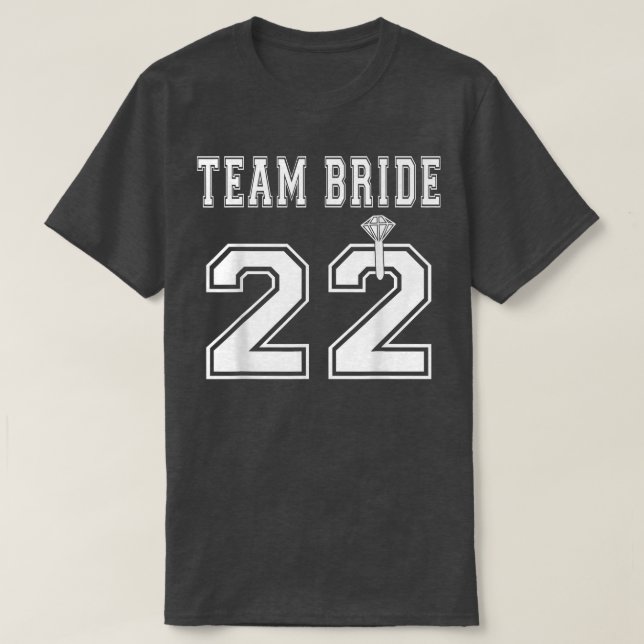 Team Bride 2022 Bridal Shower Matching  T Shirt (Design framsida)