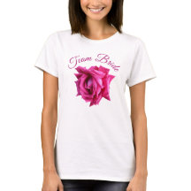 Team Bride vacker rosa ros blommig möhippa t-shirt