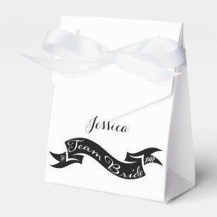 Team Bride XO Heart Ribbon Presentaskar