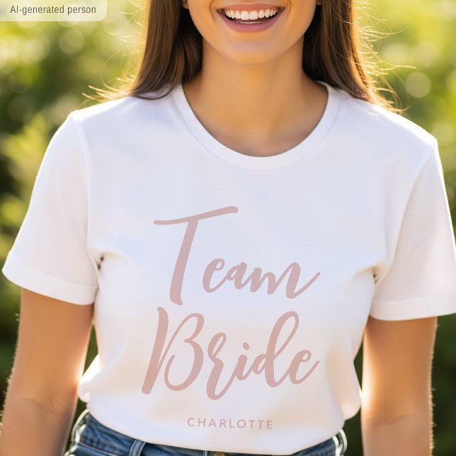 Team Brud Anpassat Namn Bröllop Dammrosa T Shirt (Skapare uppladdad)