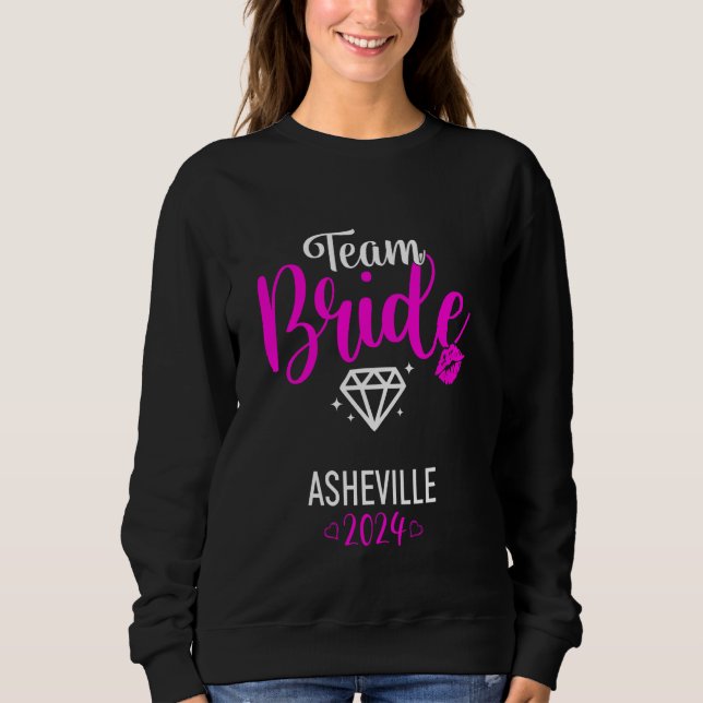 Team Brud Asheville 2024 Möhippa Brud T Shirt (Framsida)
