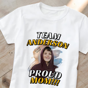 Team [Efternamn] Stolt Mamma Examen Foto T Shirt