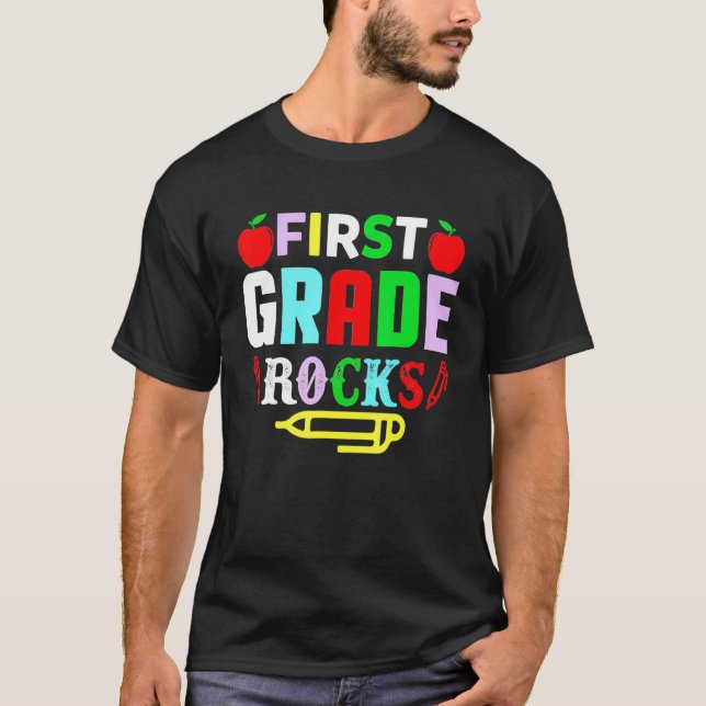 Team First Klass Hej 1:a Klass Sten tillbaka till  T Shirt (Framsida)