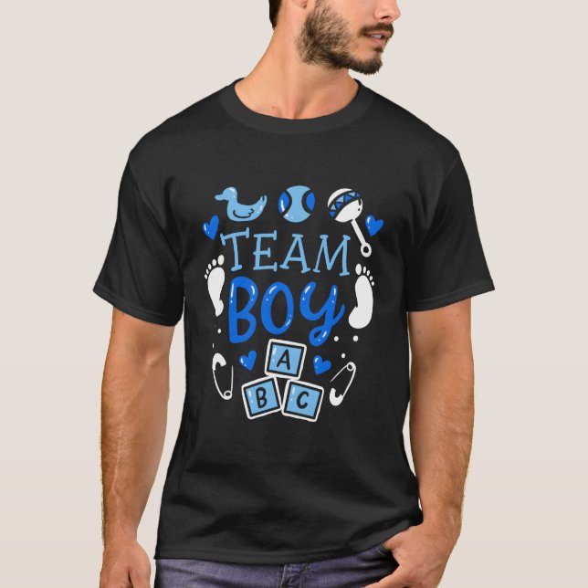 Team Gender Reveal Py K Blue Baby Announcet T Shirt (Framsida)